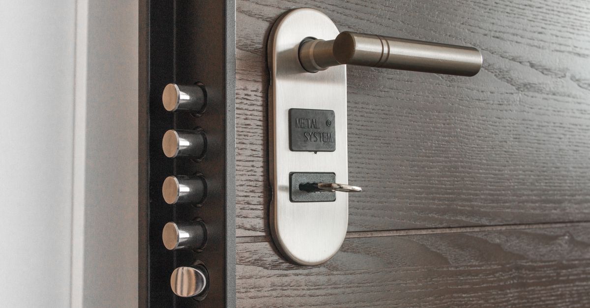 locksmith service technician — Manhasset Locksmith